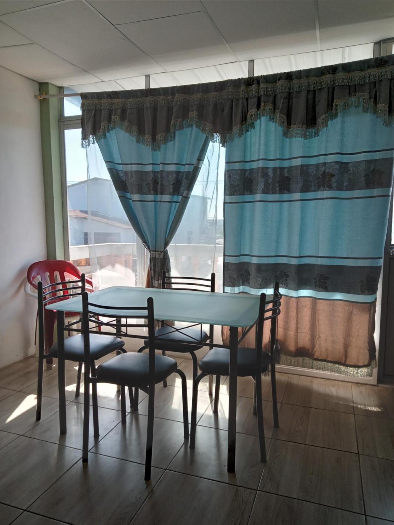 فندق Casa De Alexis بويرتو بكويريزو مورينو المظهر الخارجي الصورة